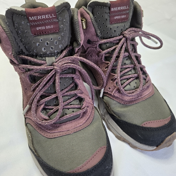 Merrell Hiking Boots - Picture 1 of 4
